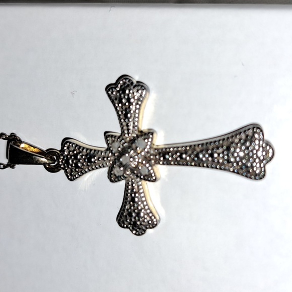 👻FLASH SALE Cross necklass - Picture 4 of 6
